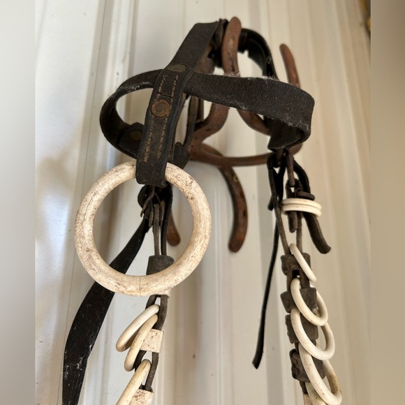 Vintage Headstall with Rings - Picture 4 of 5